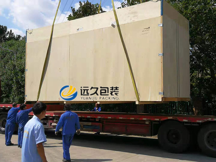 包裝木箱的設(shè)計(jì)需要考慮客戶現(xiàn)場(chǎng)的裝卸方式